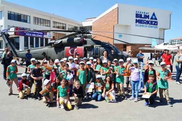 'Aksaray Bilim Festivali' helikopter gösterisiyle başladı