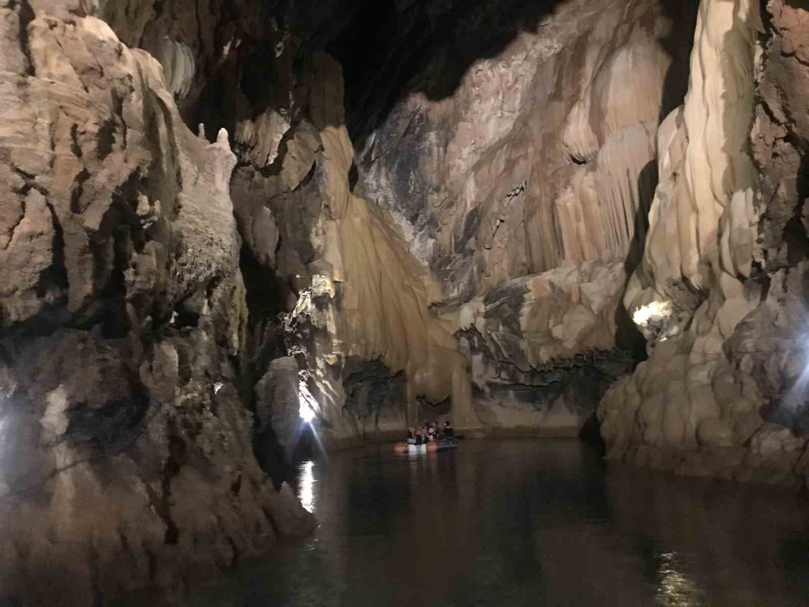 Altınbeşik Mağarası son yılların en yüksek rekorunu yakaladı