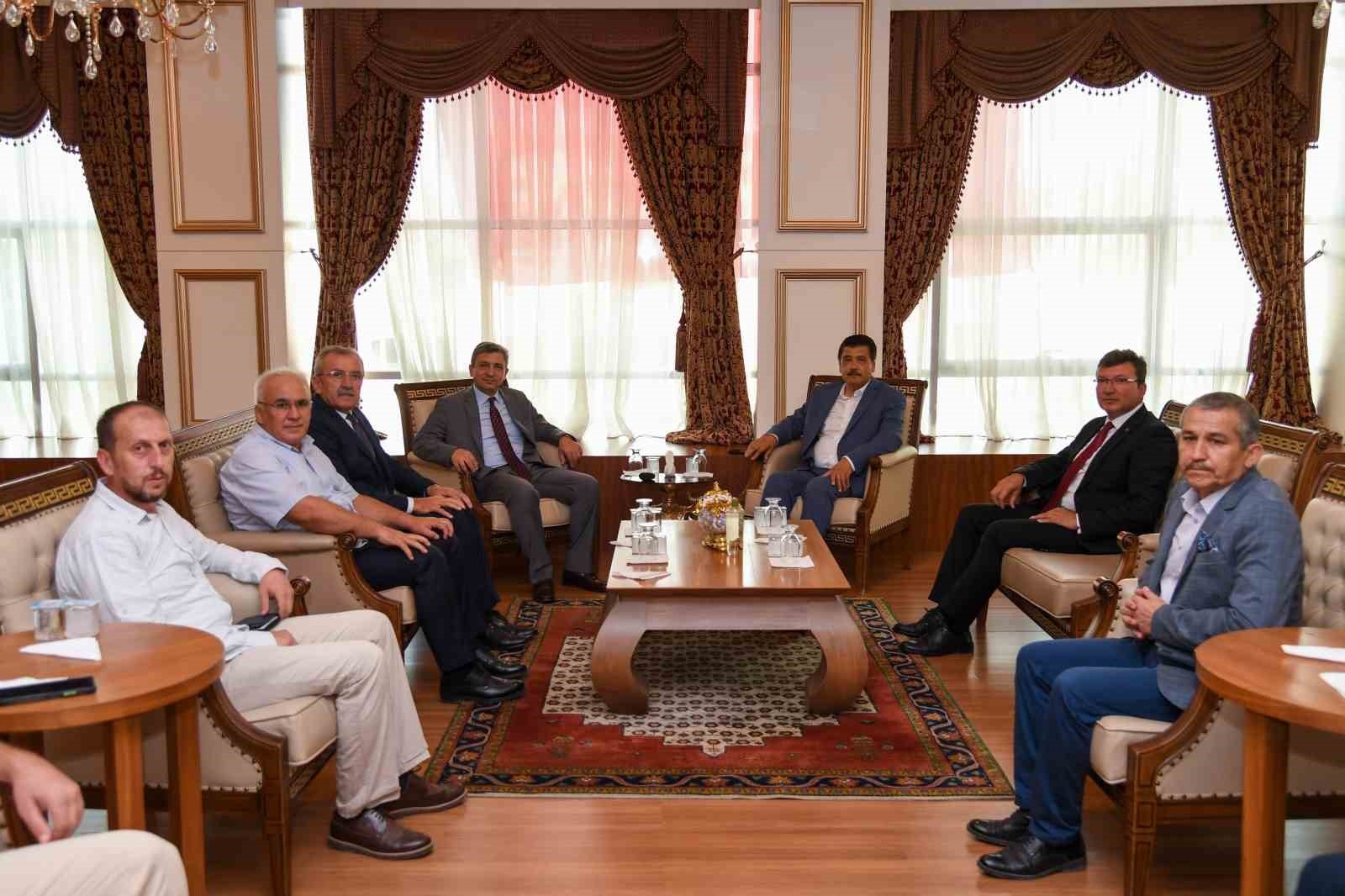Antalya'da sağlık yatırımları tüm hızıyla devam ediyor
