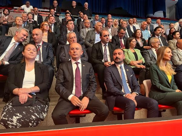 CHP'li Öztunç: Ortaklık yaptığımız isimler CHP'yi dizayn etmeye çalışıyor