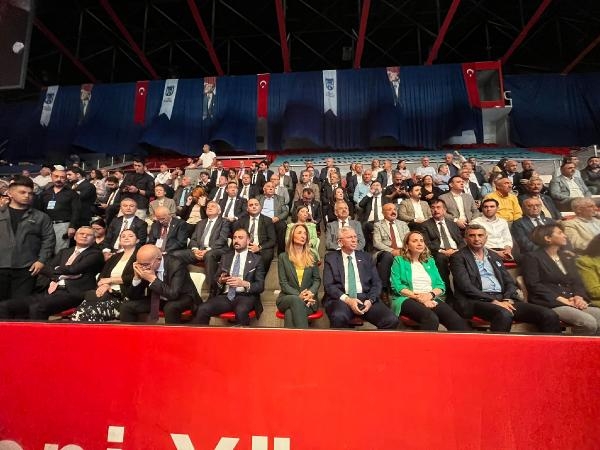 CHP'li Öztunç: Ortaklık yaptığımız isimler CHP'yi dizayn etmeye çalışıyor