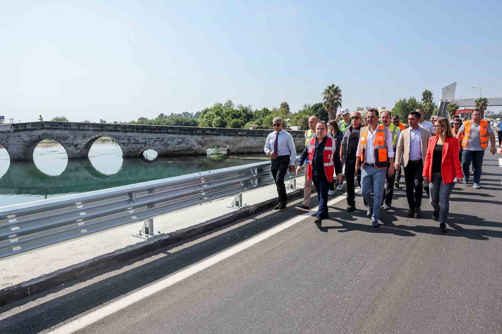Cırnık Köprüsü 3 şeritten 5 şeride çıkarıldı
