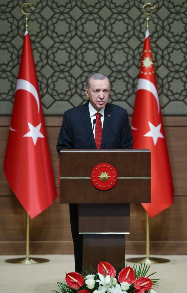 Cumhurbaşkanı Erdoğan: Enflasyonu yeniden tek haneye düşüreceğiz