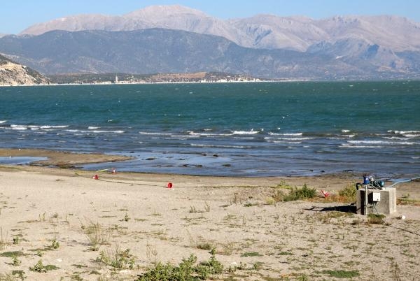 Eğirdir Gölü'nde el bombaları bulundu