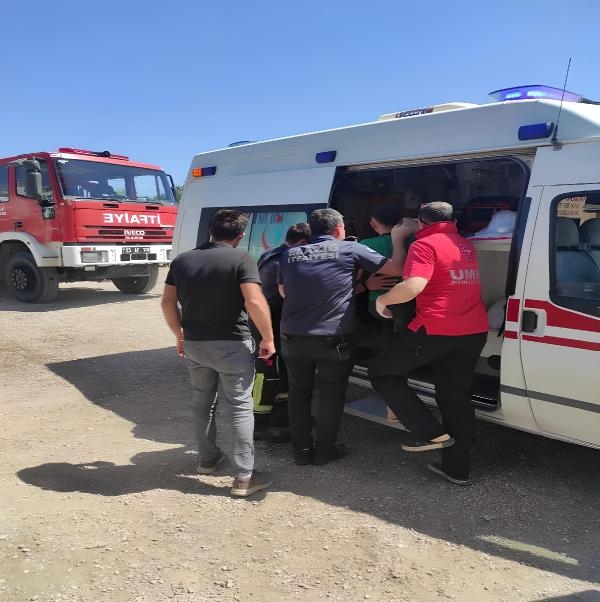 Fıstık ezme makinesine elini kaptıran çocuğun 5 parmağı koptu