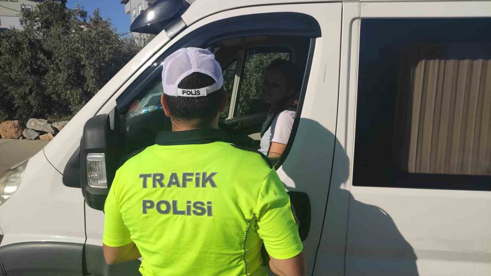Gazipaşa'da okul servisleri denetlendi