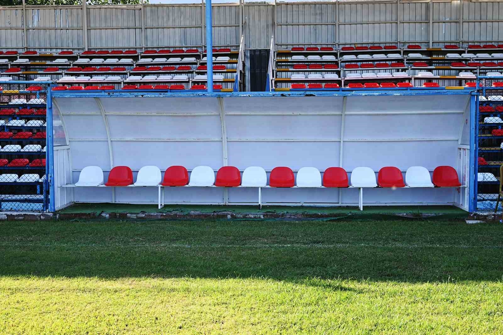 Kazım Gül Spor Tesisleri'nde yenileme çalışmaları başlatıldı