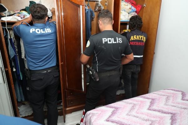 Mersin'de, depremzedeleri 'kiralık ev' vaadiyle dolandıran 4 şüpheli tutuklandı