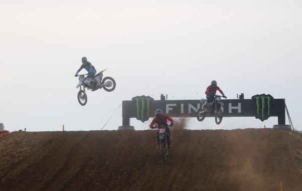 MXGP'de sıralama turları ve ilk ayak yarışlar yapıldı