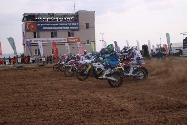 MXGP'de sıralama turları ve ilk ayak yarışlar yapıldı