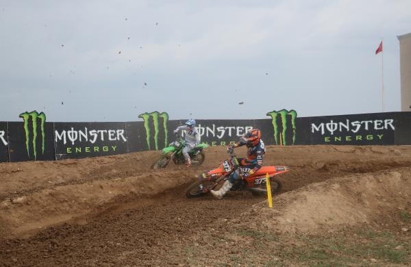 MXGP'de sıralama turları ve ilk ayak yarışlar yapıldı
