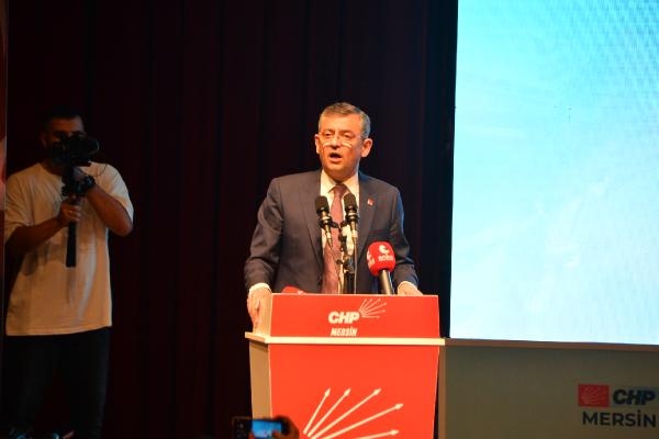Özgür Özel: Partinin kalitesinden kaybettirecek her tartışmadan uzak durmalıyız