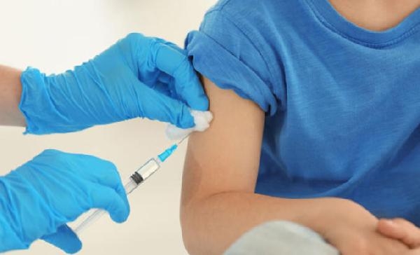 Prof. Dr. Özlü: Grip, çok masum bir hastalık değil; aşılanmalı