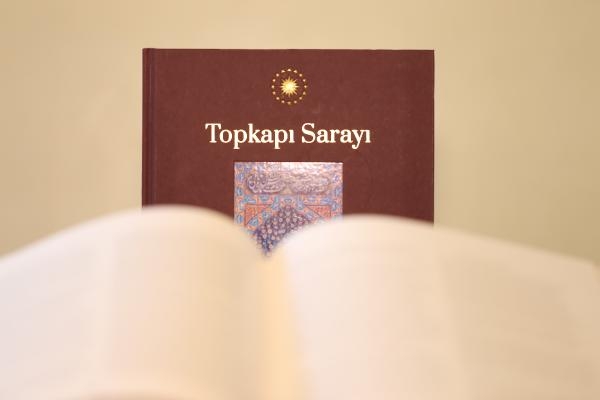 Topkapı Sarayı'nın en kapsamlı kitabı tanıtıldı