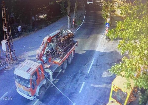 Yüksek gerilim direklerini çalan 5 kişi yakalandı