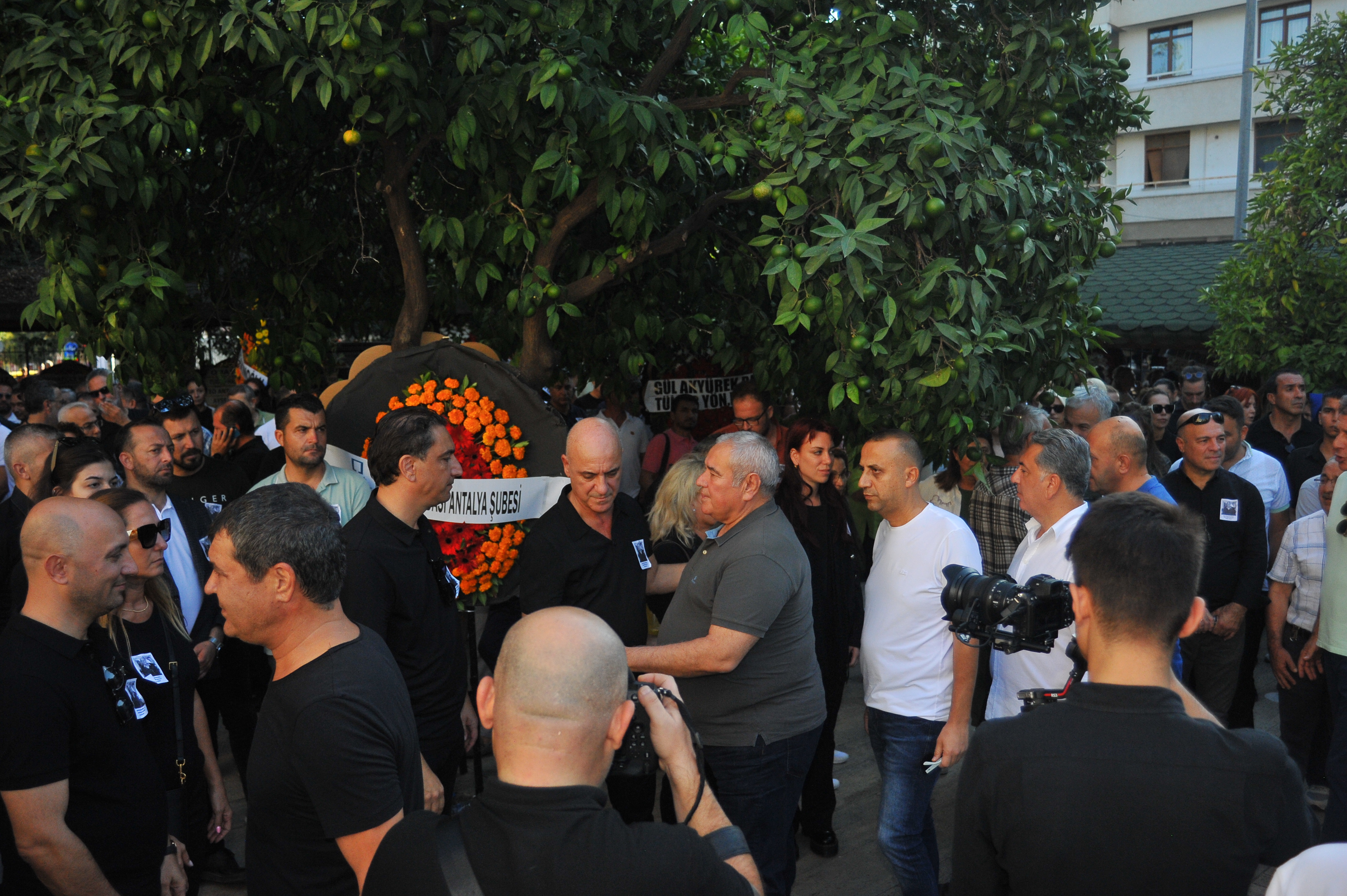 İbrahim Bahar son yolculuğuna uğurlandı