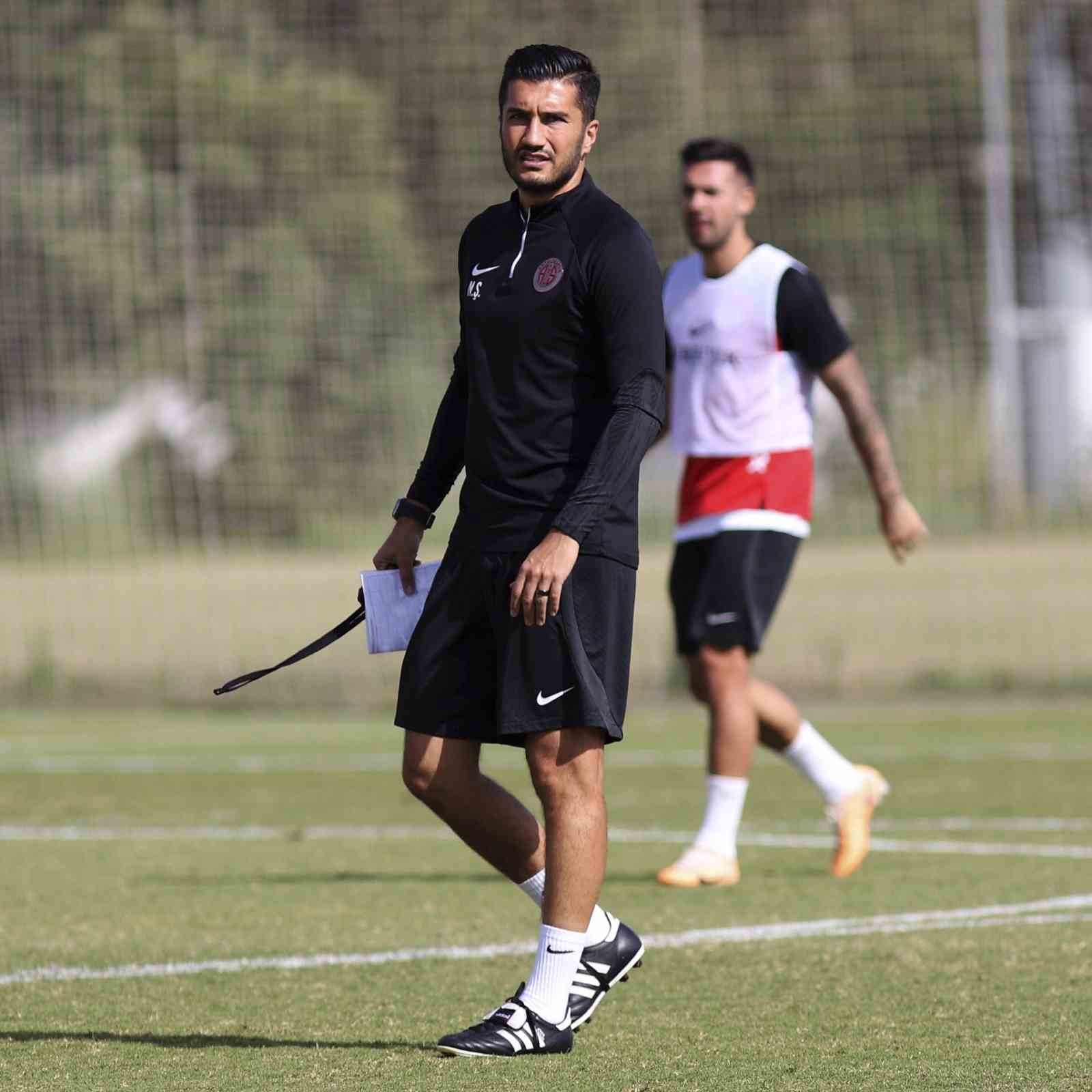 Antalyaspor'un gözü 3 puanda