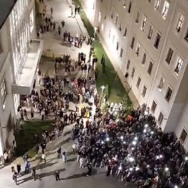 Aydın'daki asansör kazası İstanbul'da birçok KYK yurdunda protesto edildi