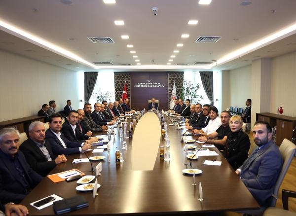 Bakan Özhaseki: Deprem bölgesinde fırsatçılara müsaade etmeyeceğiz
