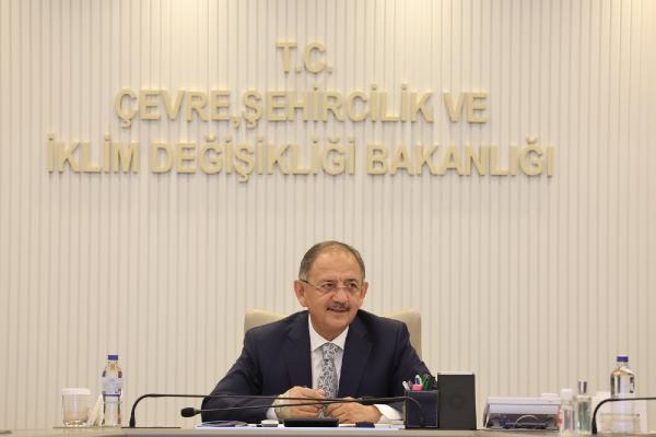 Bakan Özhaseki: 'Yerinde Dönüşüm' kampanyasında hibe ve kredi miktarlarını artırdık