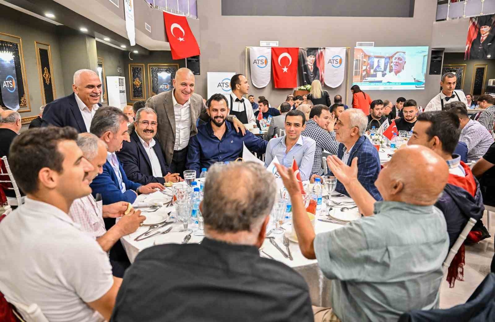 Başkan Bahar: "Korkuteli OSB'de 3 katı taleple karşı karşıyayız"