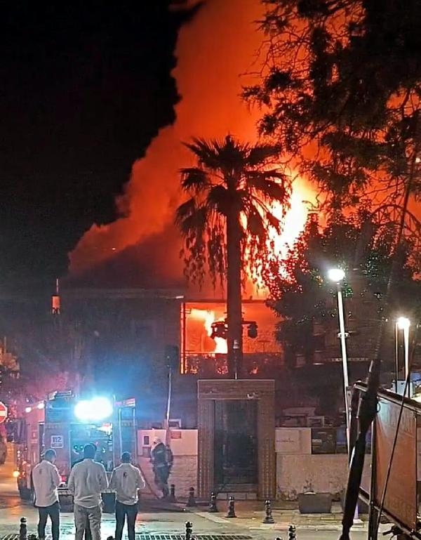 Bodrum'da gece kulübünde yangın