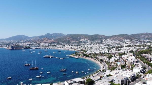 Bodrum'da otellere su tasarrufu için 'havuzu boşaltmayıp tekrar kullanın' çağrısı