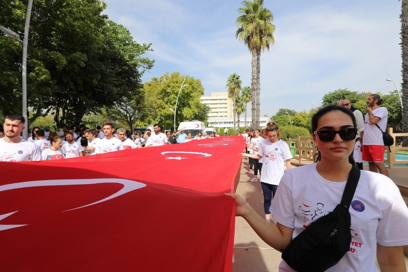 Cumhuriyet için koş Akdeniz etkinliği gerçekleştirildi