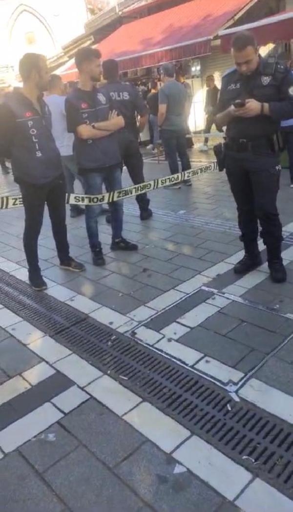 Fatih'te eşya koyma kavgası: 3 yaralı 