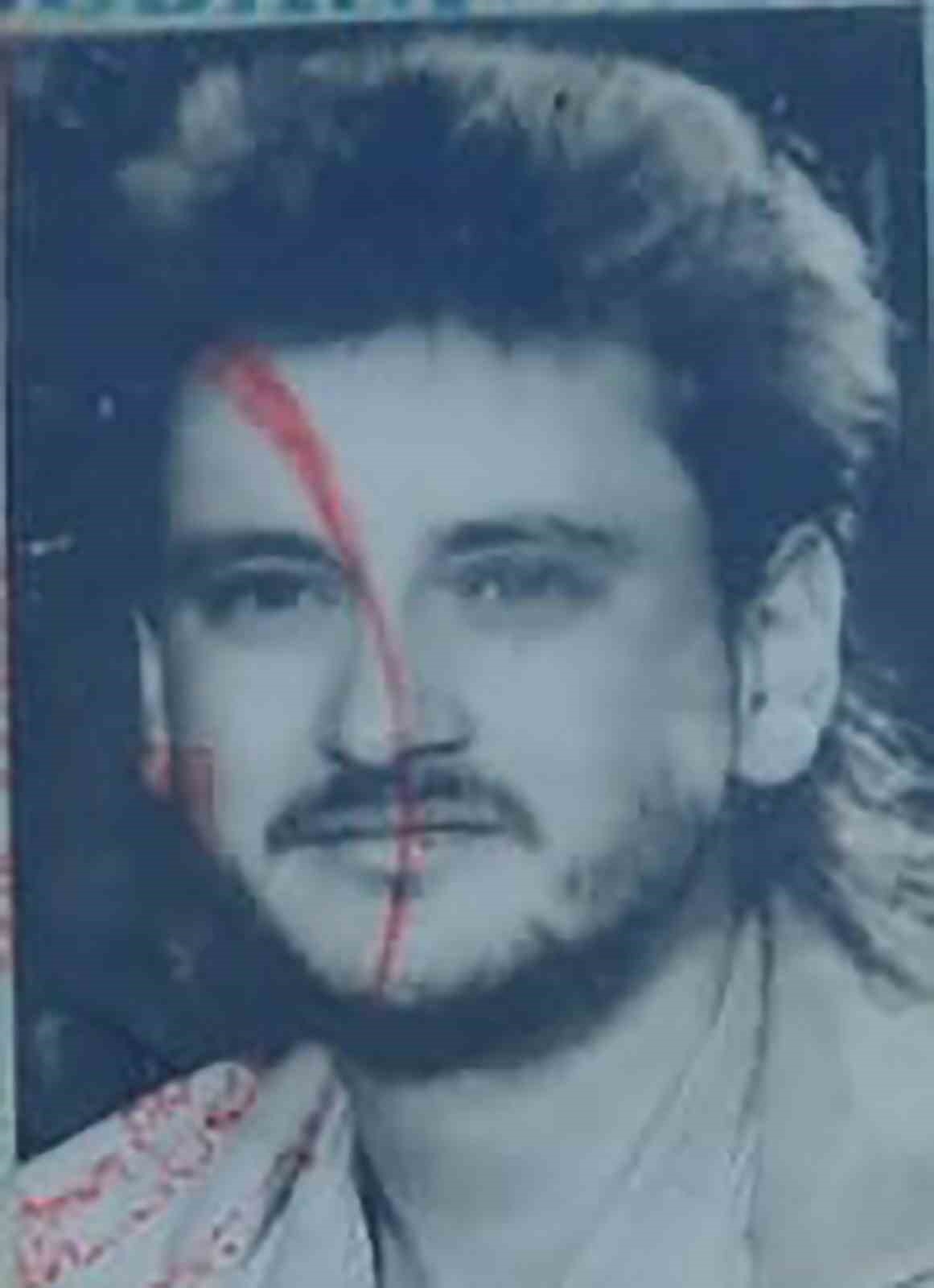 Kanser hastası adam tüfekle vurulmuş halde bulundu