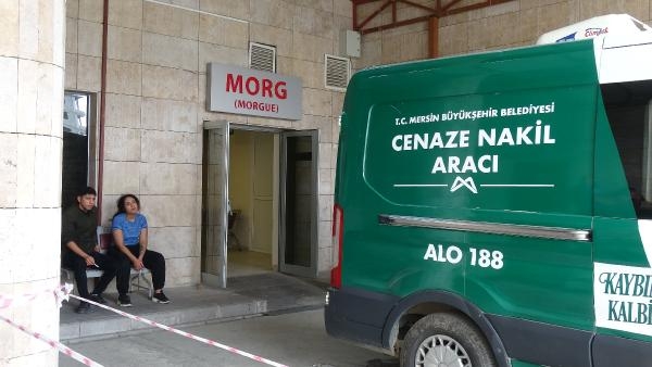 Kız kardeşini, eniştesi ve yeğenini öldürdü