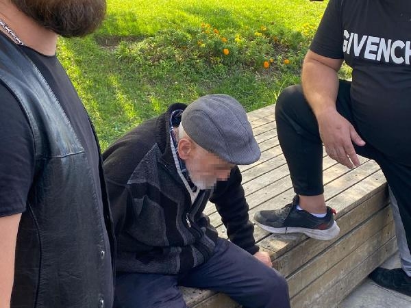 Liseli kıza sözlü taciz iddiasına gözaltı