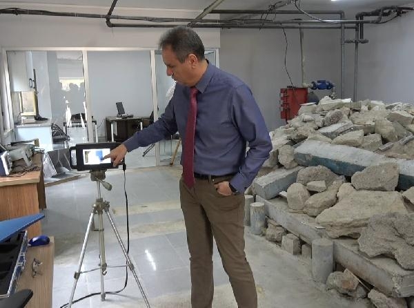 Mersin'de akademisyenler, enkaz altında canlı hareketi tespit eden radar geliştiriyor