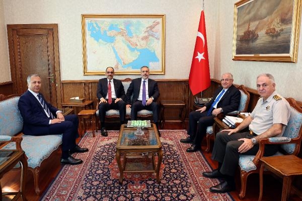 Milli Savunma Bakanlığı'nda güvenlik toplantısı