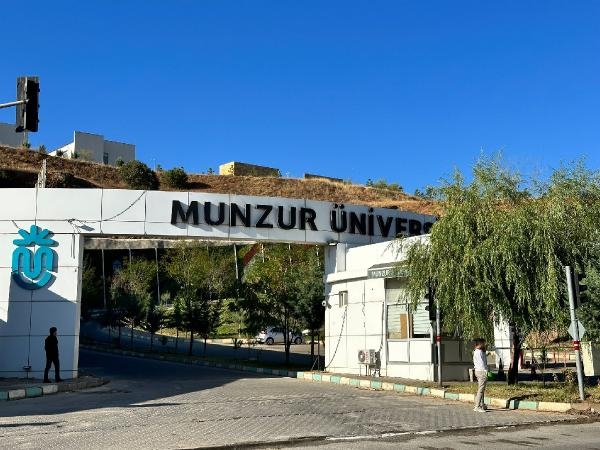 Öcalan'ın mektubunu okuyan akademisyen, terör soruşturmasında görevden uzaklaştırıldı