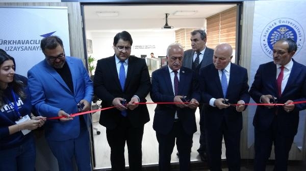 TUSAŞ Hidrojen ve Yakıt Pilleri Araştırma Laboratuvarı açıldı