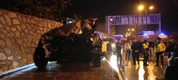 18 araçlı zincirleme kaza da yaralılar var