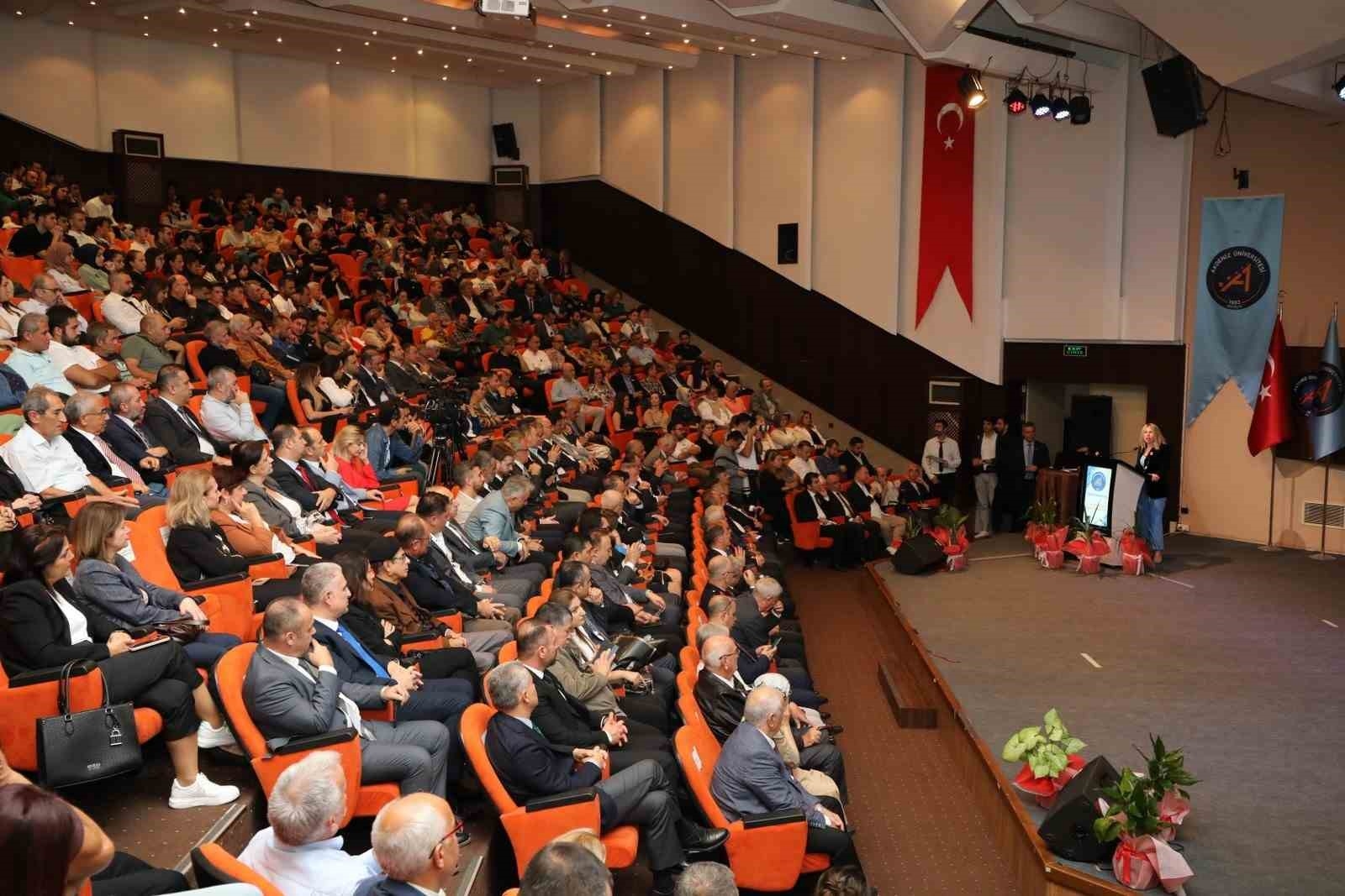 Akdeniz Üniversitesi Ziraat Fakültesinde 40. yılda vefa buluşması