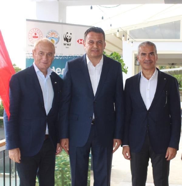 Akdeniz'e Nefes Programı ile denizlerin akciğeri deniz çayırları korunacak