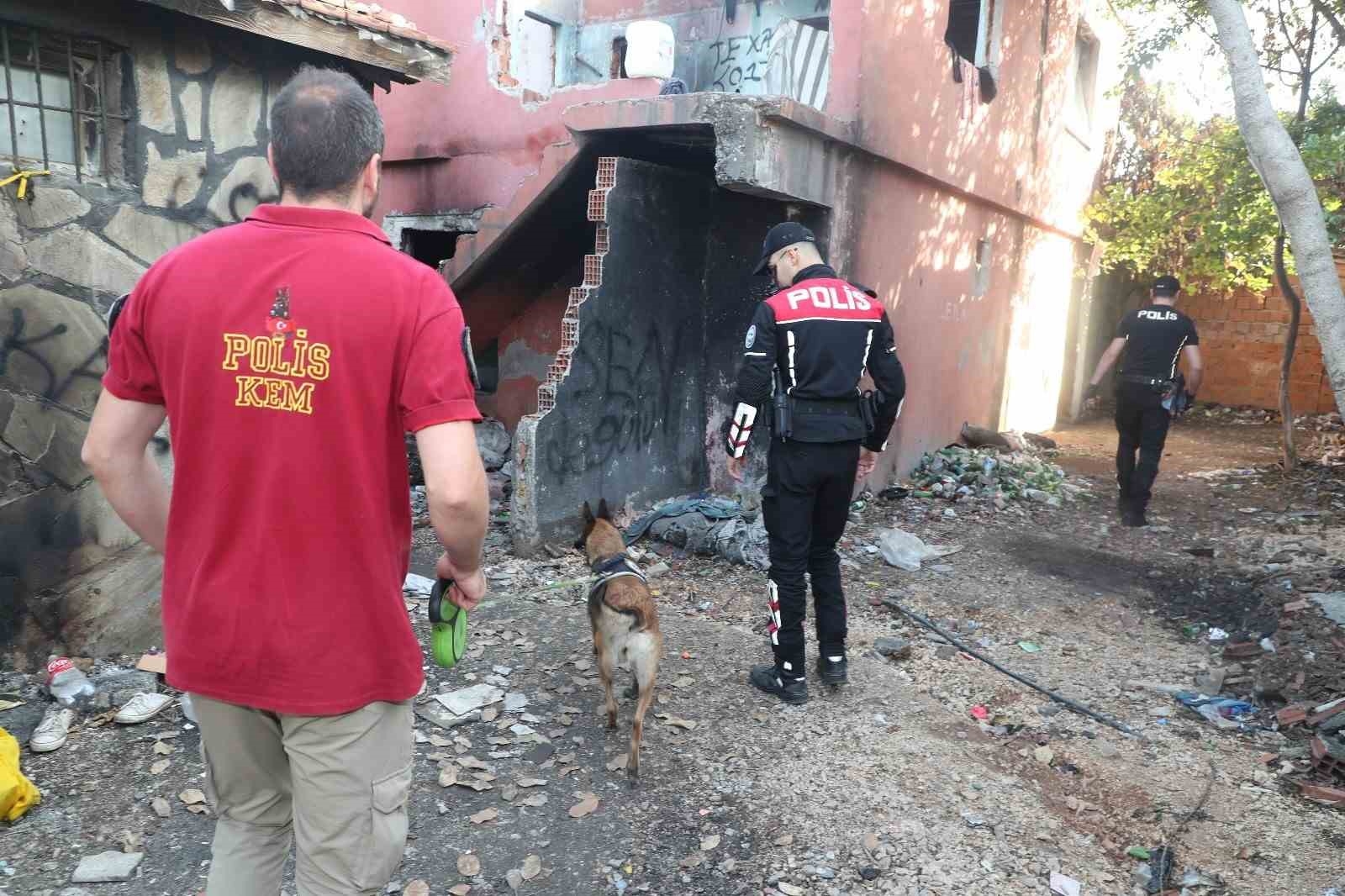 Antalya'da 106 ekip ve 217 personelle şok uygulama