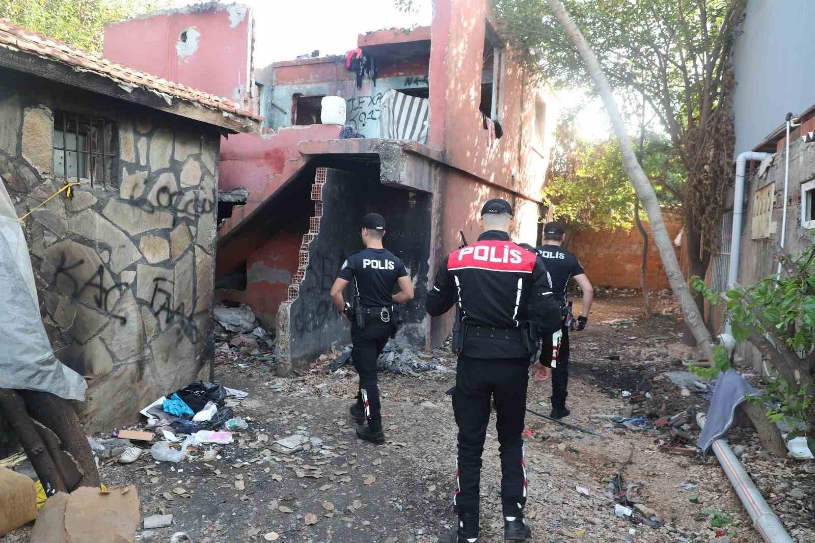 Antalya'da 106 ekip ve 217 personelle şok uygulama