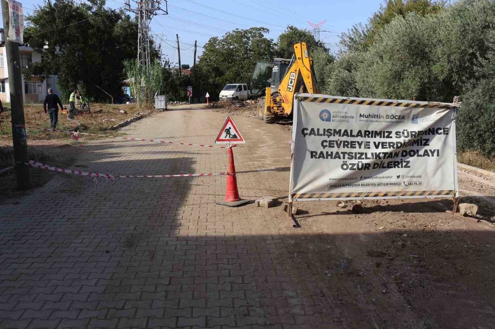 ASAT'dan Serik Yukarıkocayatak Mahallesi'ne yeni içme suyu hattı