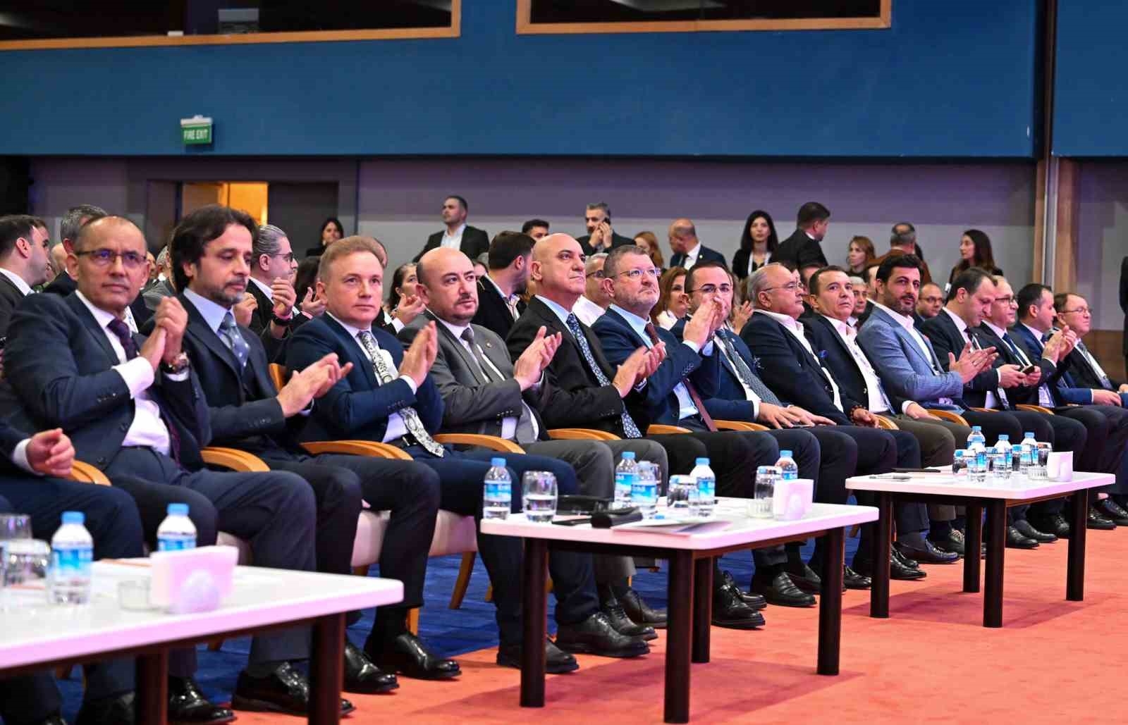 ATSO'dan Türk sigorta sektöründe dağıtım kanallarına eşitlik çağrısı