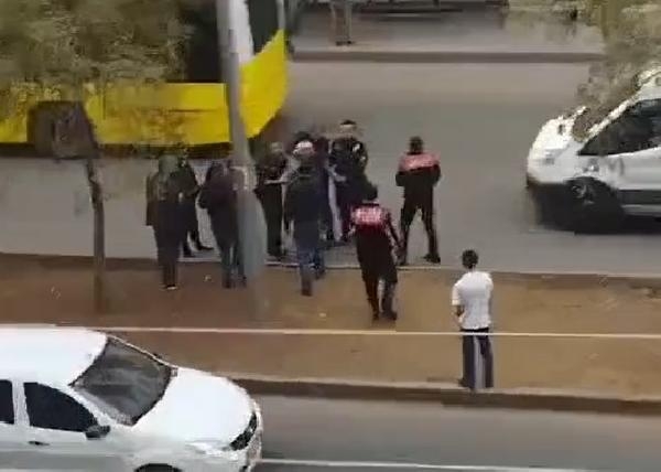 Av tüfeğiyle sokağa çıkıp tehditler savurdu, gözaltına alındı
