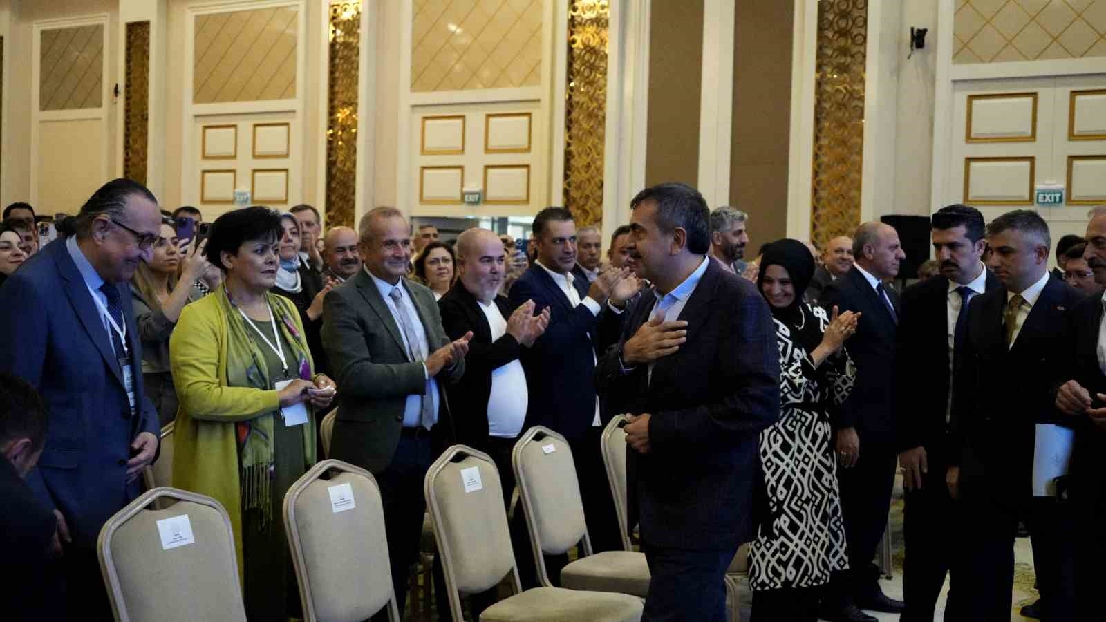 Bakan Tekin: "Özel eğitim ve rehabilitasyon sürecine 13 milyarlık destek"