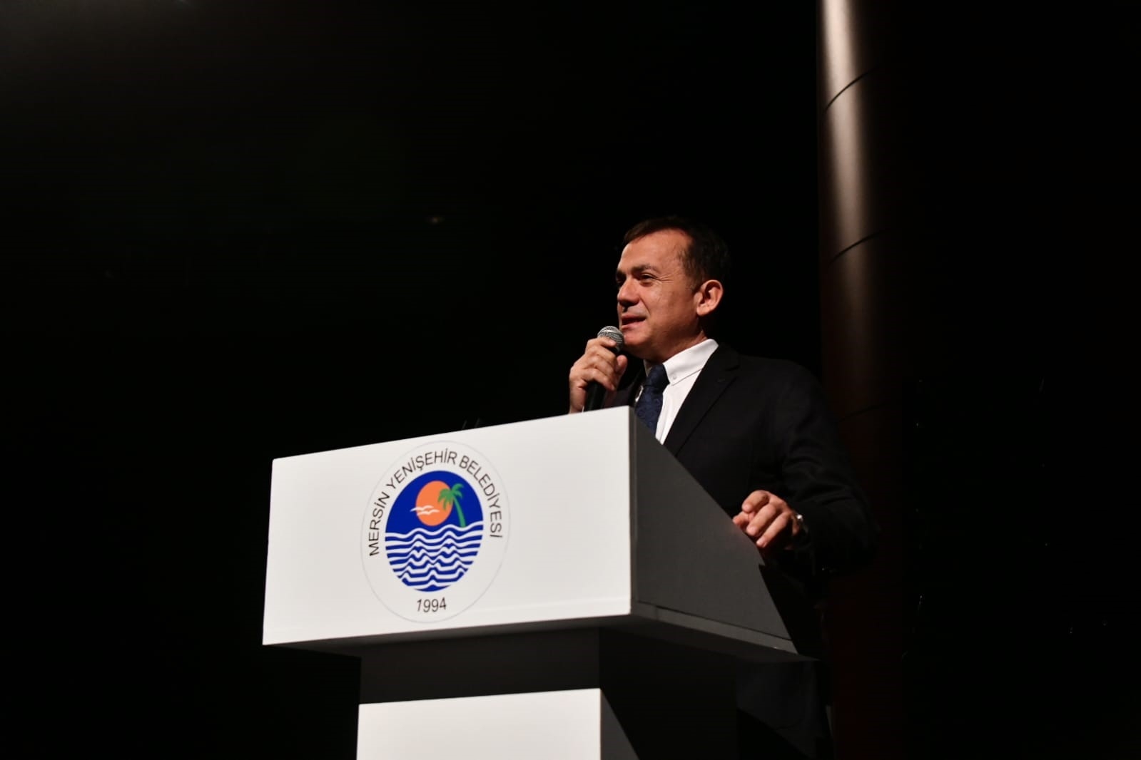'Bozkırın Tezenesi' Neşet Ertaş Yenişehir'de anıldı