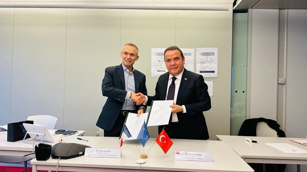 Büyükşehir belediyesine dev kredi