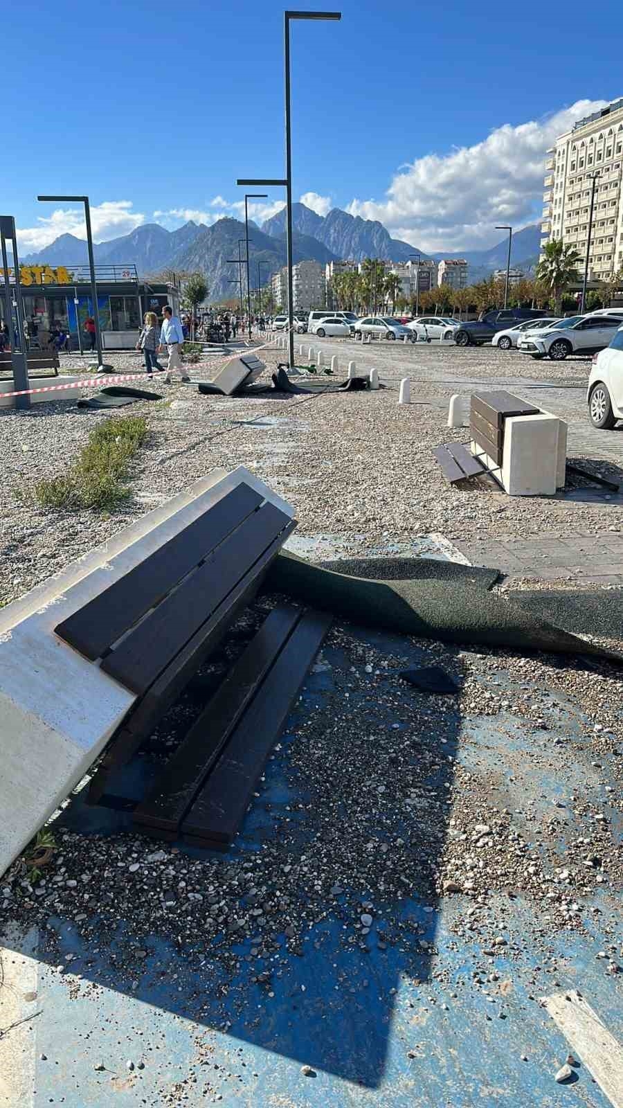 Büyükşehir seferber oldu, bir gecede 174 vakaya müdahale etti