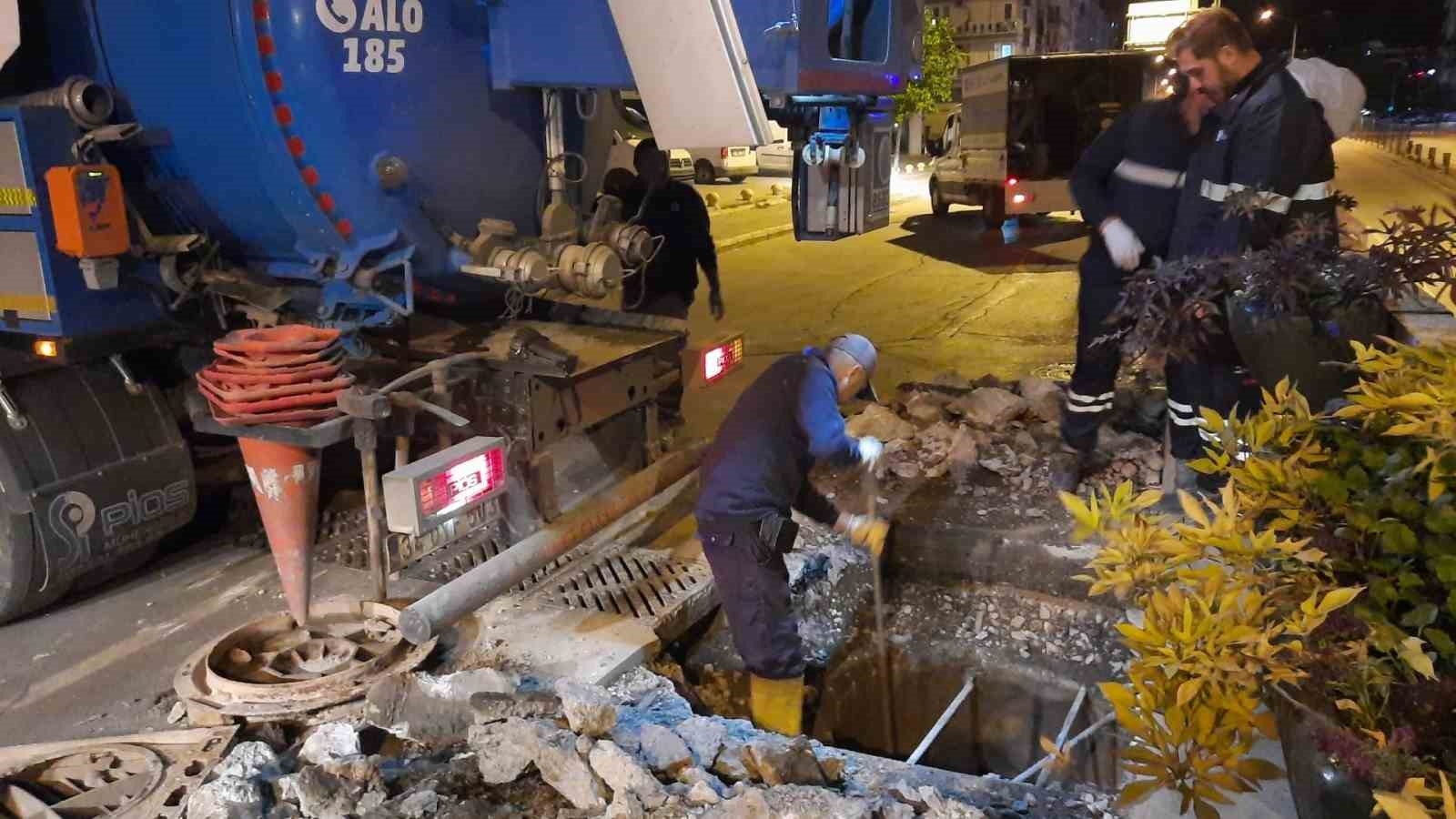 Büyükşehir seferber oldu, bir gecede 174 vakaya müdahale etti