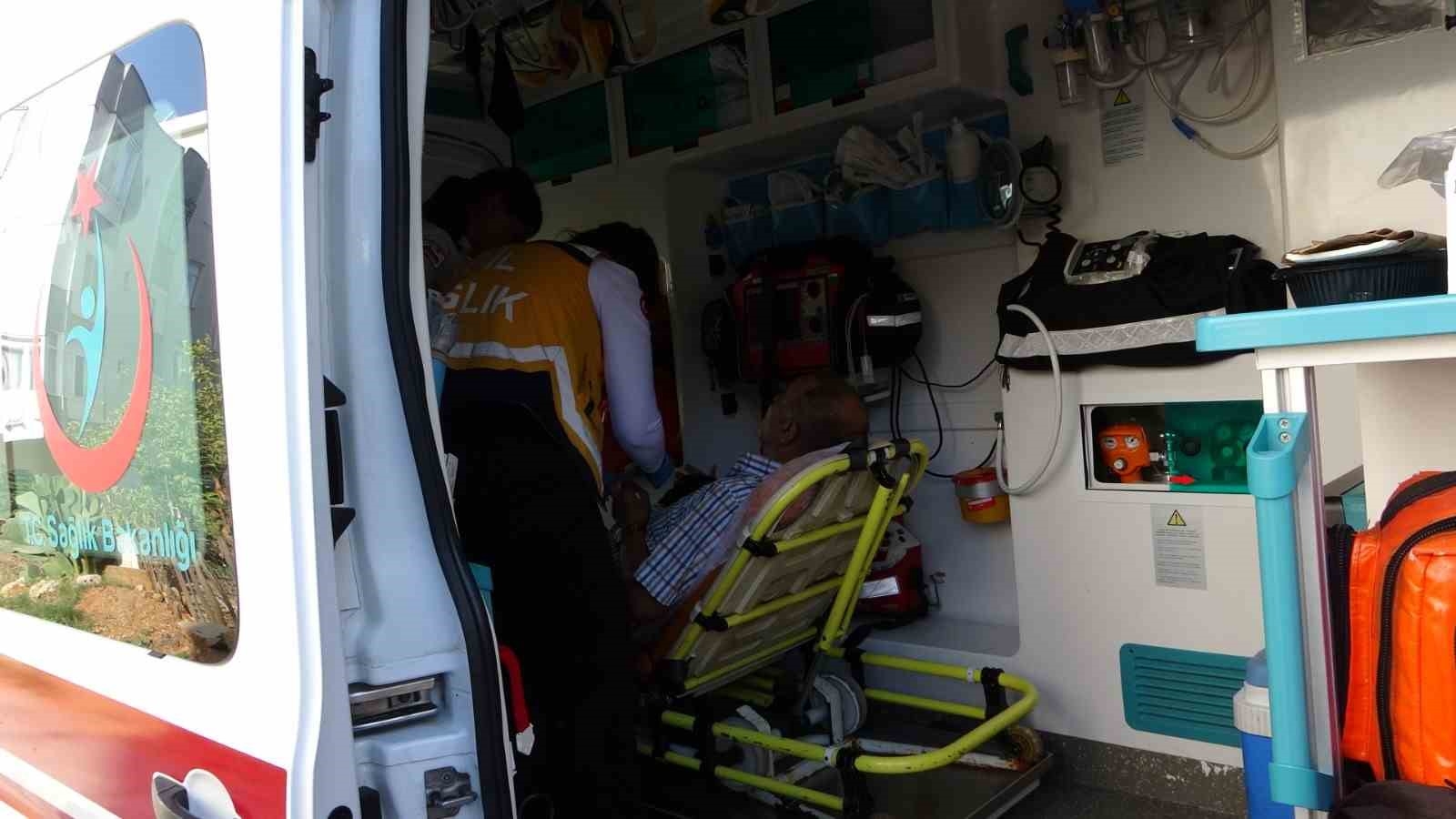 Evinde şeker krizine giren vatandaş, ekipleri alarma geçirdi